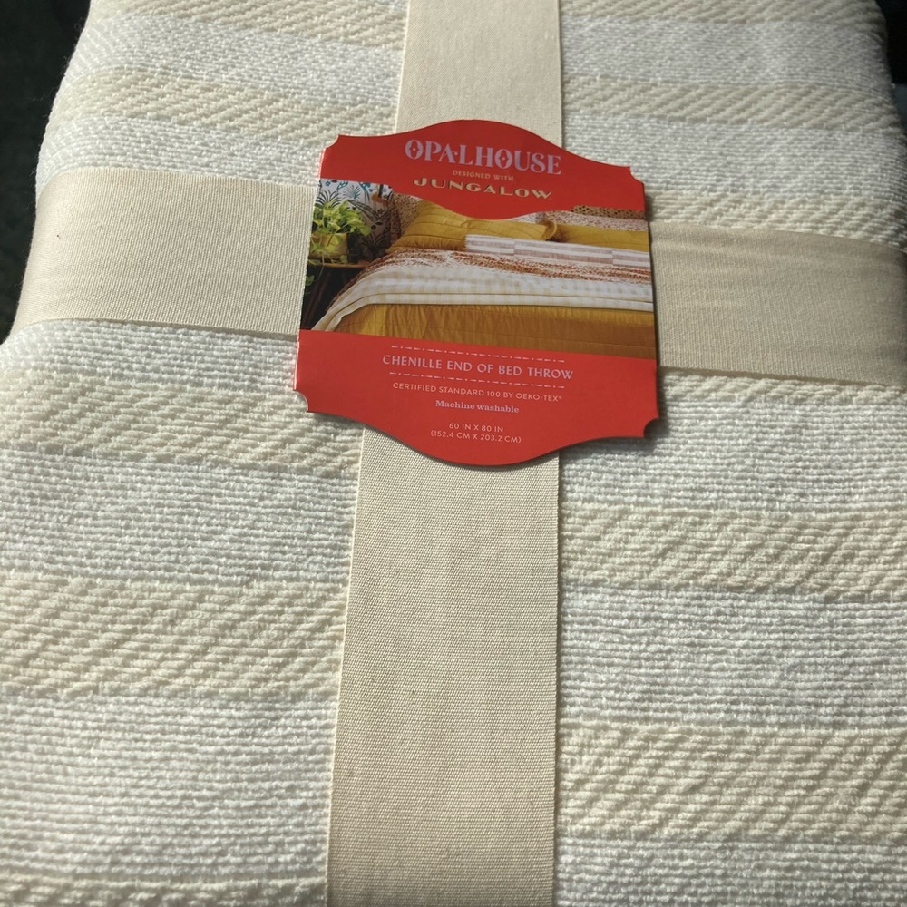 Opalhouse designed with Jungalow chenille throw blanket.